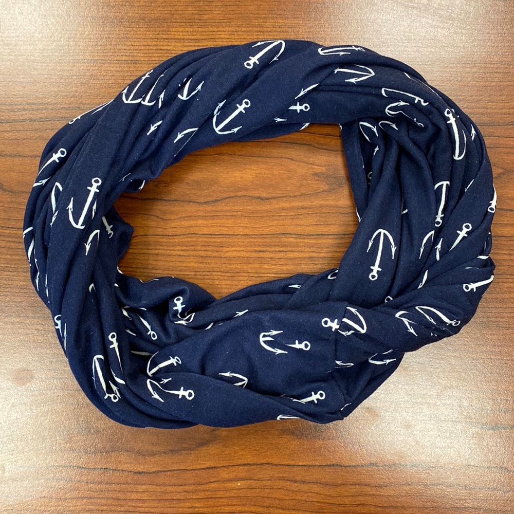 EUC SPERRY Anchor Print Infinity Scarf